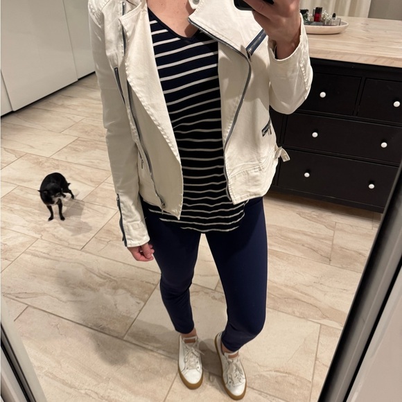 Women's White Jacket - Picture 6 of 12